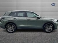Begagnad VW Tiguan Match 147 HK (108 kW) 2024 Grön SUV