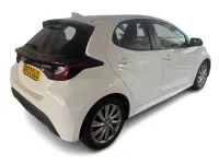 Used Toyota Yaris 116 HP (85 kW) 2022 White Hatchback
