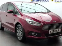 Used Ford S-MAX Titanium 150 HP (110 kW) 2019 Red MPV