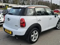 Used Mini Cooper Countryman 122 HP (89 kW) 2011 White SUV