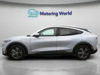 Usado Ford Mustang Mach-E Standard Range 197 kW (269 CV) 2024 SUV
