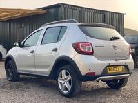 Used Dacia Sandero Lauréate 90 HP (66 kW) 2013 Silver Hatchback
