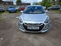 Begagnad Hyundai i30 Active 2012 Silver Halvkombi