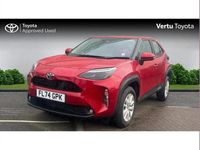 Used Toyota Yaris Cross 113 HP (83 kW) 2024 Red SUV