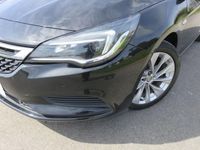 Used Vauxhall Astra Design Edition 105 HP (77 kW) 2015 Black Hatchback