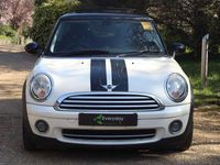 Used Mini Cooper Hatch 120 HP (88 kW) 2008 White Hatchback