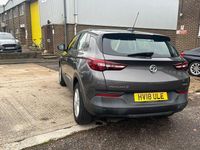 Used Vauxhall Grandland X S 130 HP (95 kW) 2018 Grey SUV