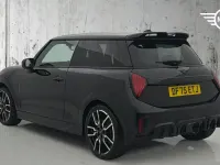 Used Mini Cooper Hatch 113 kW (154 HP) 2025 Black Hatchback