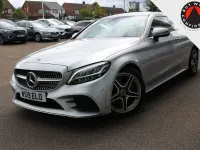 Usado Mercedes C300 AMG line 258 CV (189 kW) 2019 Plateado Coupe
