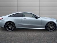 Usado Mercedes E300 AMG line 258 HP (189 kW) 2022 Prateado Coupé