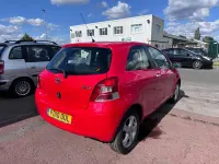 Used Toyota Yaris 69 HP (50 kW) 2010 Red Hatchback