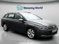 Second-hand VW Golf VIII Style 150 CP (110 kW) 2023 Gri Break