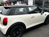 Begagnad Mini Cooper Classic 136 HK (100 kW) 2021 Halvkombi