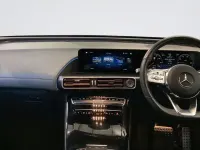 Usado Mercedes EQC400 AMG line 300 kW (408 HP) 2021 Azul SUV