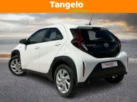 Used Toyota Aygo X PURE 72 HP (52 kW) 2022 White SUV