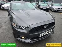 Usado Ford Mustang Fastback 317 CV (233 kW) 2016 Gris Coupe