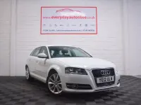 Używany Audi A3 Sport 150 KM (110 kW) 2012 Biały Hatchback