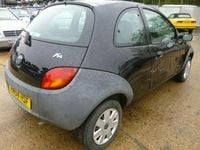 Begagnad Ford Ka 2004 Halvkombi
