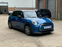 Used Mini Cooper Exclusive 134 HP (98 kW) 2023 Blue Hatchback
