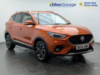 Używany MG ZS Exclusive 111 KM (81 kW) 2024 Pomarańczowy SUV