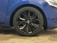Used Renault Clio Dynamique 2017 Blue Hatchback