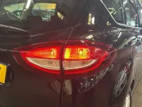 Usado Ford C-MAX Zetec 2018 Preto Monovolume