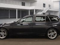 Begagnad BMW 320 2017 Svart Kombi