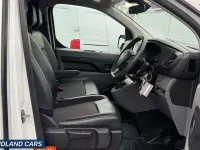 Used Vauxhall Vivaro 101 HP (74 kW) 2022 MPV