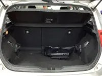 Usado Toyota Auris 2013 Prateado Citadino
