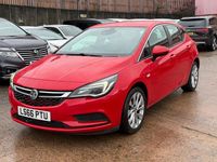 Used Vauxhall Astra Design Edition 105 HP (77 kW) 2016 Red Hatchback
