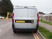 Used Fiat Doblò 95 HP (69 kW) 2017 Silver MPV