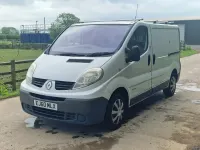 Begagnad Renault Trafic 115 HK (84 kW) 2010 Vit Minibuss