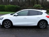 Used Ford Focus Active X 120 HP (88 kW) 2020 White Hatchback