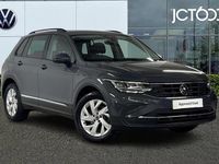 Usado VW Tiguan Life 150 CV (110 kW) 2021 Gris SUV