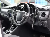 Used Toyota Auris Business Edition 116 HP (85 kW) 2017 White Estate