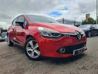 Used Renault Clio Dynamique 90 HP (66 kW) 2015 Red Hatchback