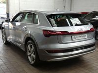 Begagnad Audi e-tron Advanced 230 kW (313 HK) 2021 Silver SUV
