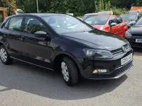 Begagnad VW Polo S 2015 Svart Halvkombi
