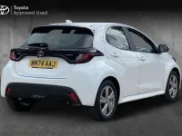 Used Toyota Yaris 116 HP (85 kW) 2024 White Hatchback