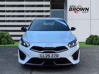 Used Kia Ceed GT GT-Line 138 HP (101 kW) 2025 White Hatchback