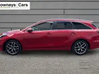 Used Kia Ceed 2024 Red Hatchback