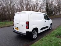Used Peugeot Partner 131 HP (96 kW) 2021 White MPV