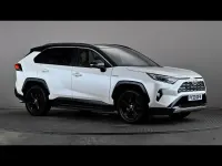 Used Toyota RAV4 218 HP (160 kW) 2020 White/black SUV