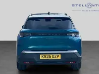 Used Peugeot 5008 GT 134 HP (98 kW) 2025 Blue SUV