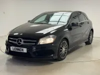 Begagnad Mercedes A180 AMG 2015 Svart Halvkombi