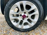 Used Fiat Panda Lounge 85 HP (62 kW) 2012 White Hatchback