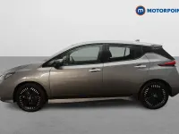 Used Nissan Leaf N-Connecta 110 kW (150 HP) 2022 Grey Hatchback