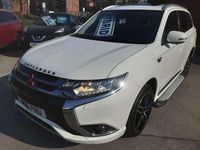 Used Mitsubishi Outlander P-HEV 2016 White Estate