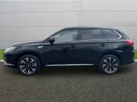 Używany Mitsubishi Outlander P-HEV 2016 Czarny Kombi