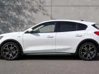 Used Ford Focus Active X 120 HP (88 kW) 2020 White Hatchback